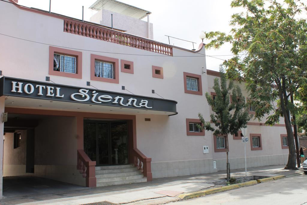 Hotel Sienna Mendoza Bagian luar foto